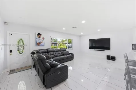 12002 NW 27th Drive Coral Springs FL 33065
