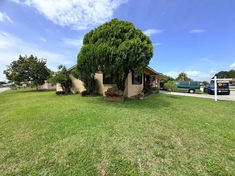 4900 NW 53rd Court Tamarac FL 33319