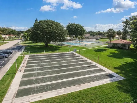 4900 NW 53rd Court Tamarac FL 33319