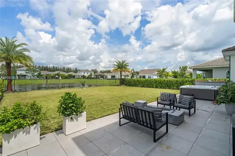 15769 Hummingbird Lane Westlake FL 33470