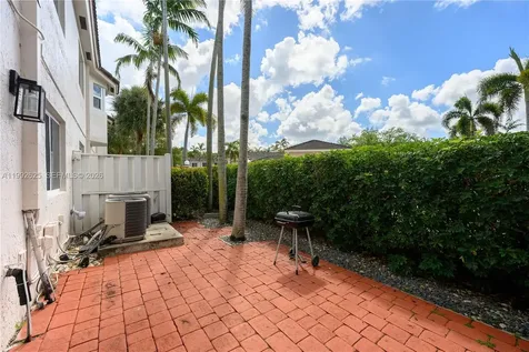 7760 NW 22nd Street Pembroke Pines FL 33024
