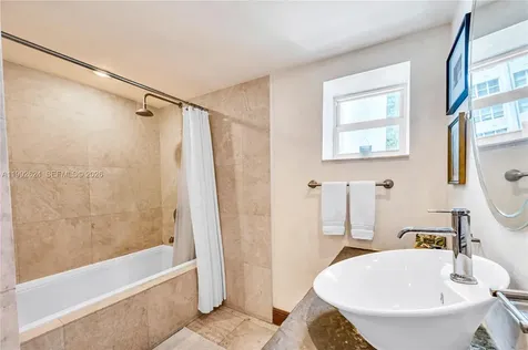 1228 West Avenue Miami Beach FL 33139
