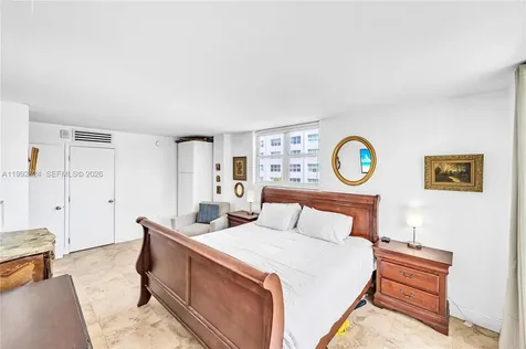 1228 West Avenue Miami Beach FL 33139