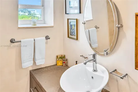 1228 West Avenue Miami Beach FL 33139