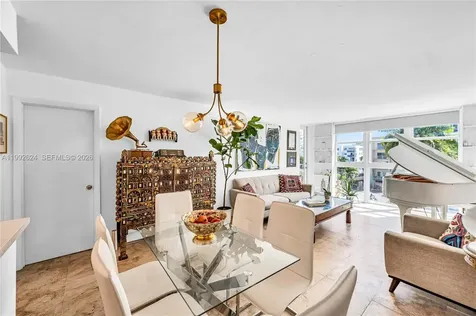 1228 West Avenue Miami Beach FL 33139