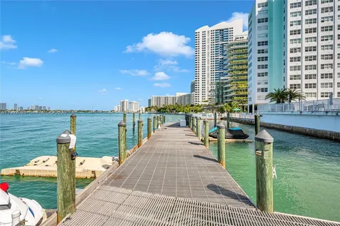 1228 West Avenue Miami Beach FL 33139