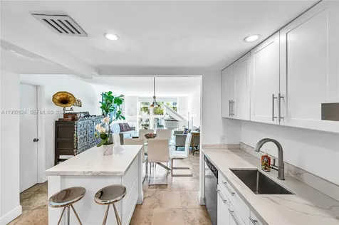 1228 West Avenue Miami Beach FL 33139