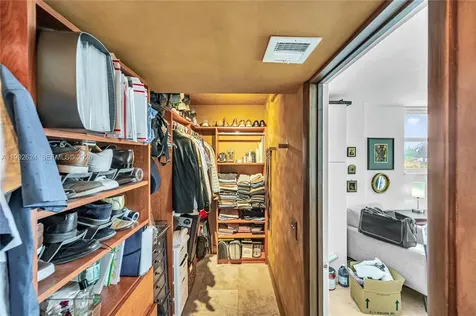 1228 West Avenue Miami Beach FL 33139