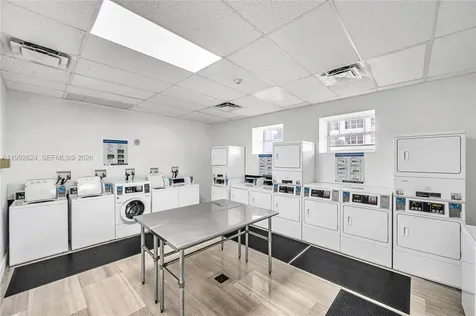 1228 West Avenue Miami Beach FL 33139