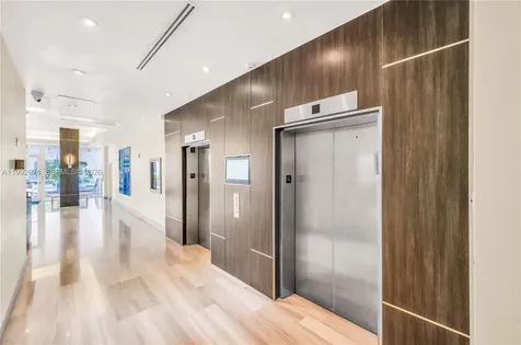 1228 West Avenue Miami Beach FL 33139