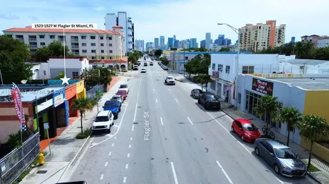1527 W Flagler Street Miami FL 33135