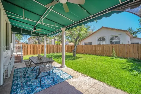 9732 NW 32nd Street Doral FL 33172