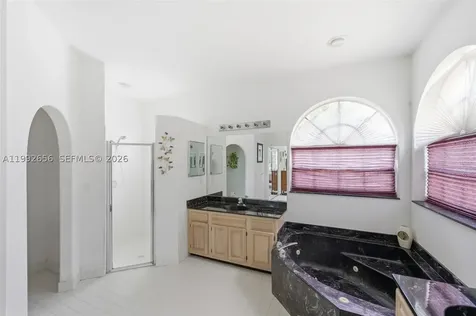3038 Lakewood Drive Weston FL 33332