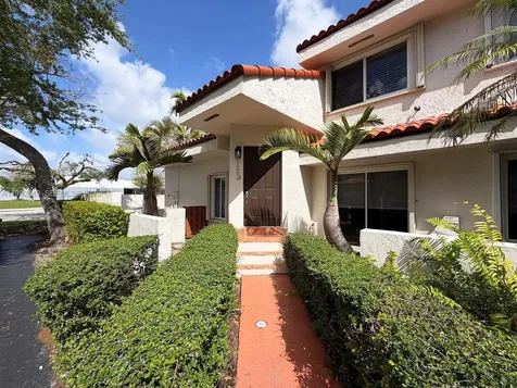 7522 SW 109th Place Miami FL 33173