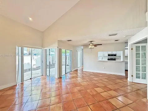 7522 SW 109th Place Miami FL 33173