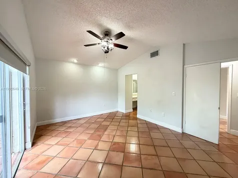 7522 SW 109th Place Miami FL 33173
