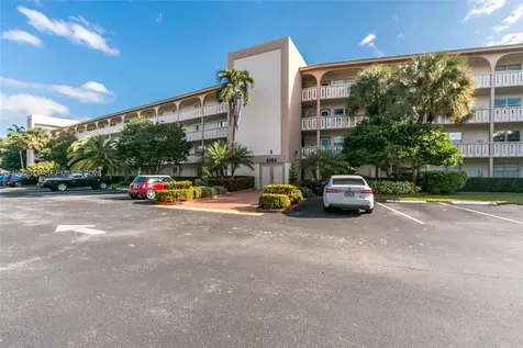 2304 Lucaya Lane Coconut Creek FL 33066