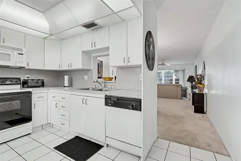 2304 Lucaya Lane Coconut Creek FL 33066