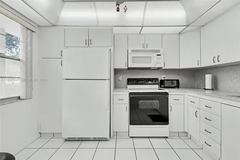 2304 Lucaya Lane Coconut Creek FL 33066