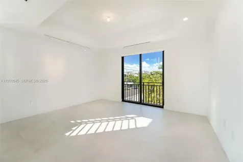 3345 SW 22nd Terrace Miami FL 33145