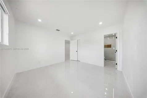 17860 SW 110th Court Miami FL 33157