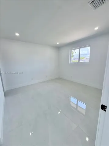 17860 SW 110th Court Miami FL 33157