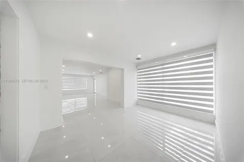 17860 SW 110th Court Miami FL 33157