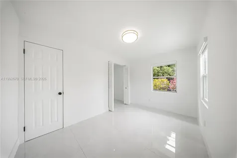 17860 SW 110th Court Miami FL 33157