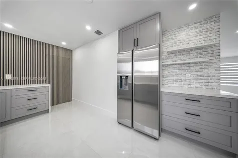17860 SW 110th Court Miami FL 33157