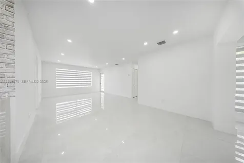 17860 SW 110th Court Miami FL 33157