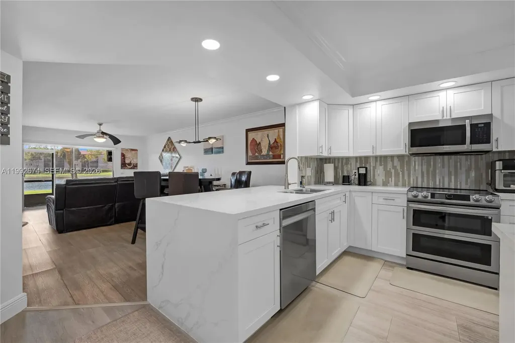 850 SW 138th Avenue Pembroke Pines FL 33027