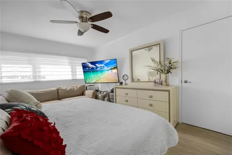 850 SW 138th Avenue Pembroke Pines FL 33027
