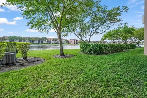 850 SW 138th Avenue Pembroke Pines FL 33027