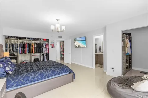 8920 Palm Tree Lane Pembroke Pines FL 33024