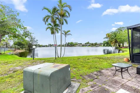 8920 Palm Tree Lane Pembroke Pines FL 33024