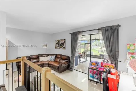 8920 Palm Tree Lane Pembroke Pines FL 33024