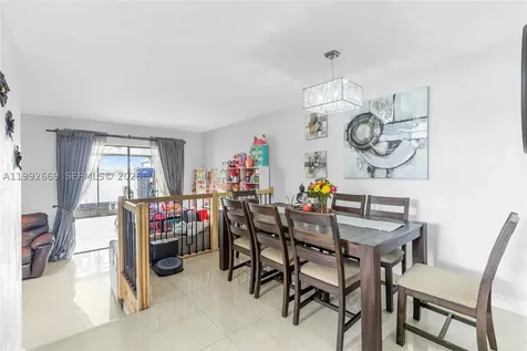 8920 Palm Tree Lane Pembroke Pines FL 33024