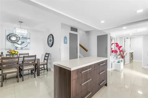 8920 Palm Tree Lane Pembroke Pines FL 33024