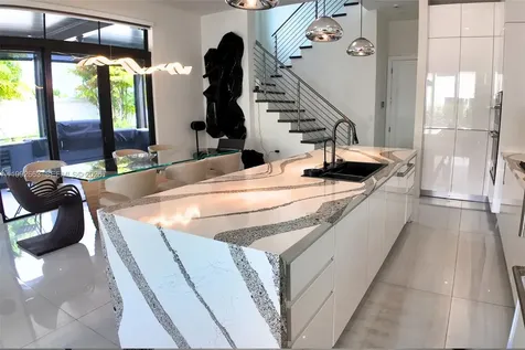 8002 NW 43rd Street Doral FL 33166