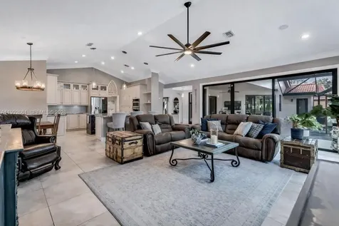 343 Coconut Circle Weston FL 33326