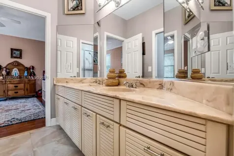343 Coconut Circle Weston FL 33326
