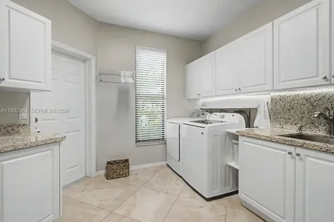 343 Coconut Circle Weston FL 33326