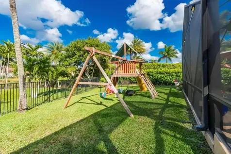 343 Coconut Circle Weston FL 33326