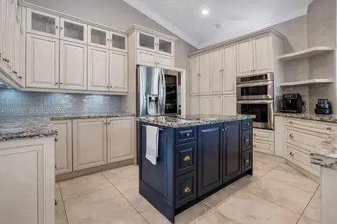 343 Coconut Circle Weston FL 33326