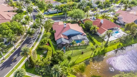 343 Coconut Circle Weston FL 33326