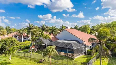 343 Coconut Circle Weston FL 33326