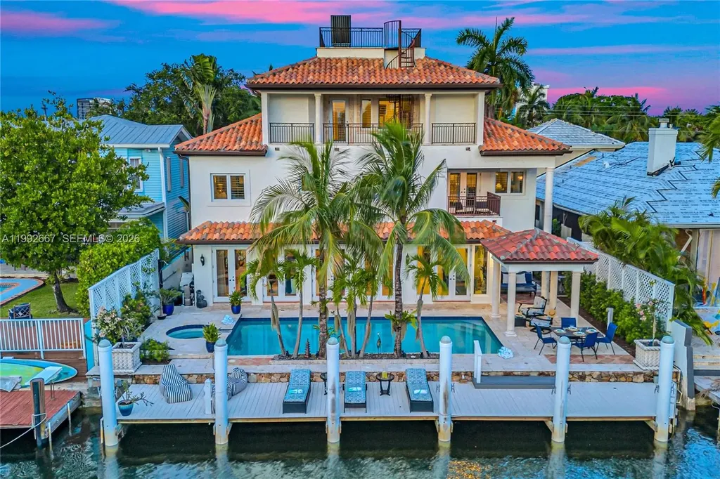 625 Poinciana Fort Lauderdale FL 33301