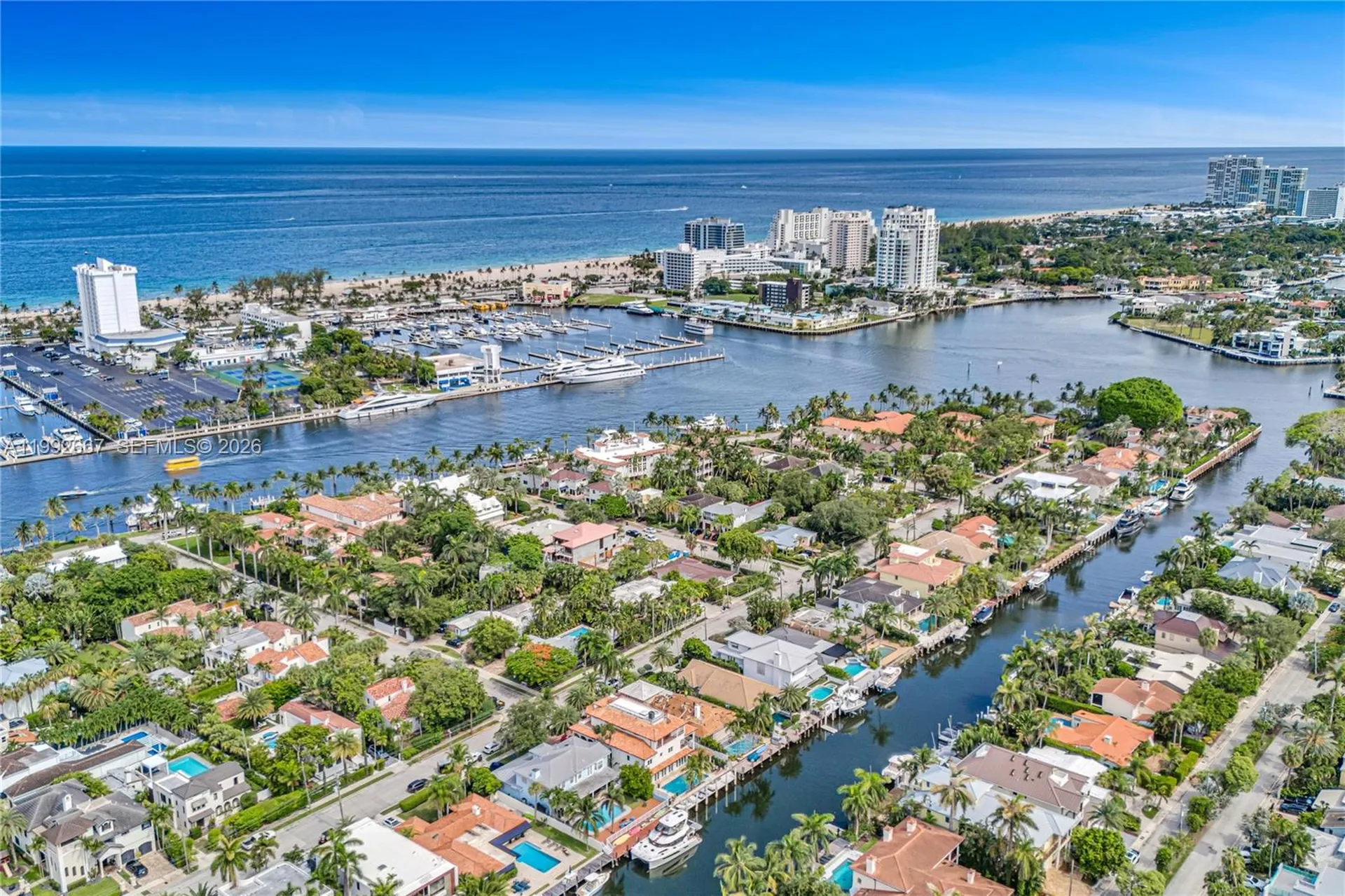625 Poinciana Fort Lauderdale FL 33301
