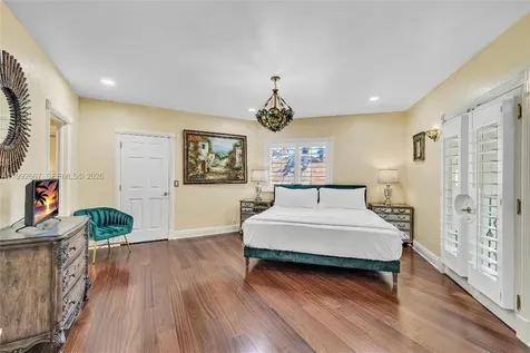 625 Poinciana Fort Lauderdale FL 33301