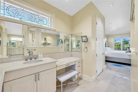 625 Poinciana Fort Lauderdale FL 33301
